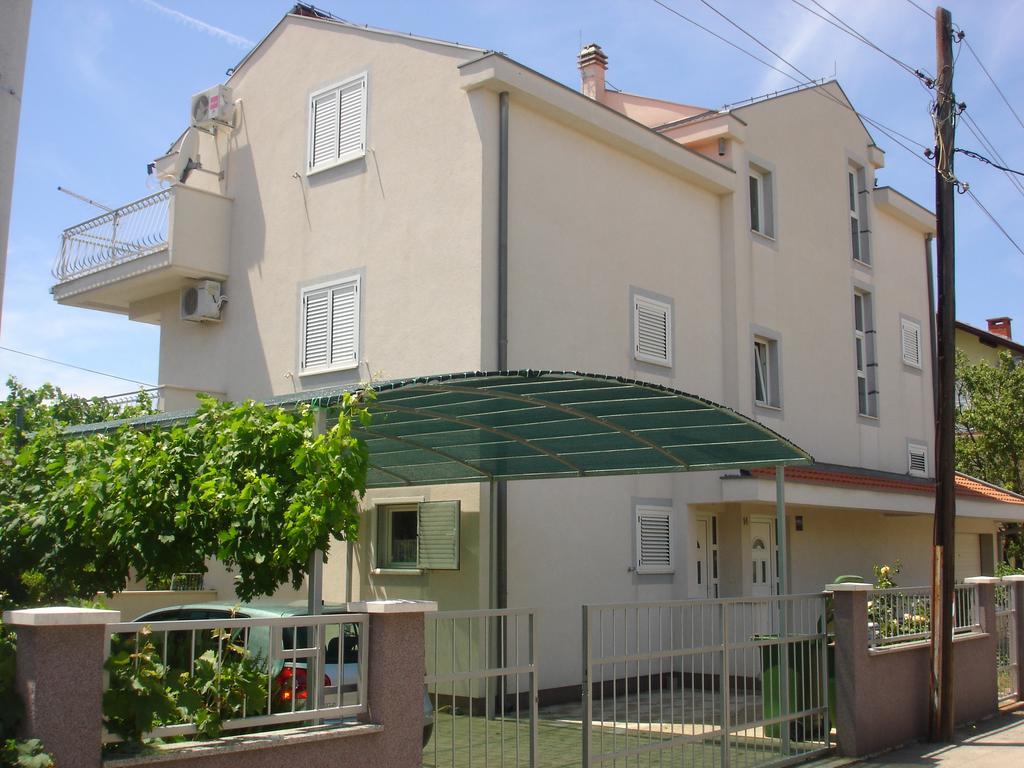 Apartments Gardijan Водице Экстерьер фото