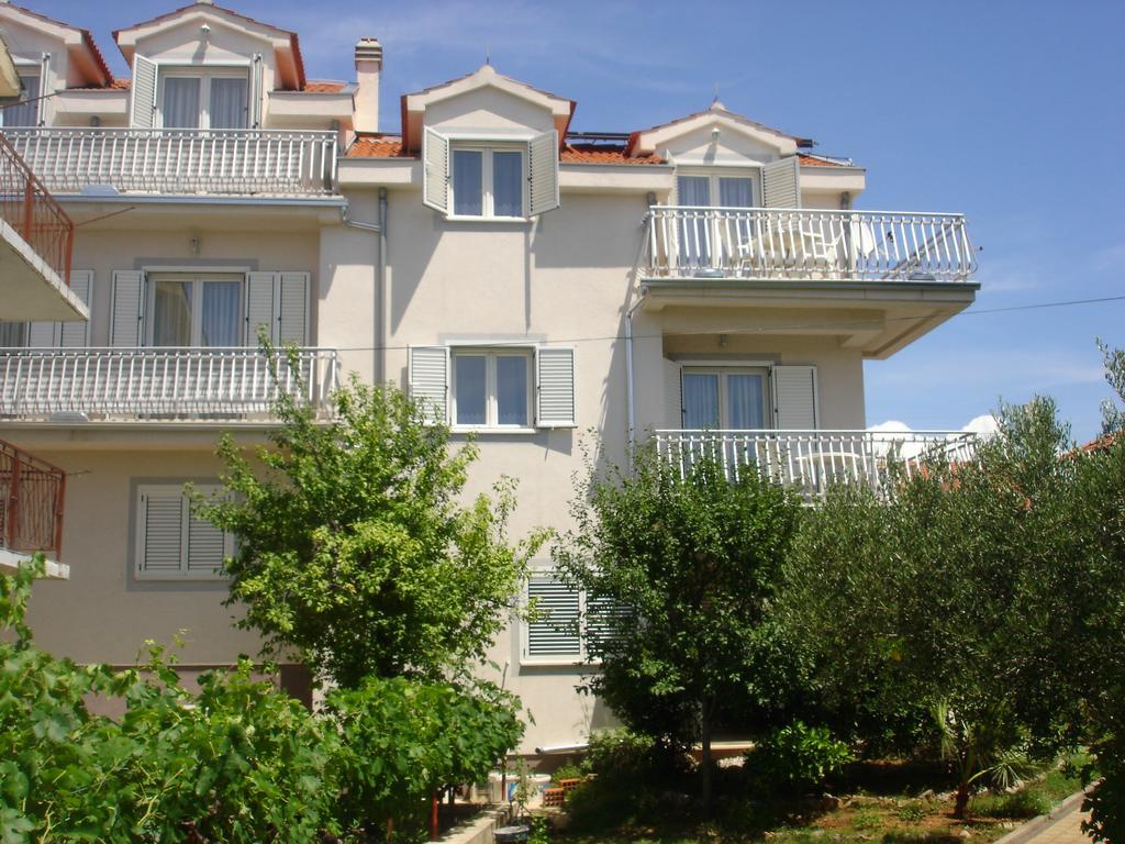 Apartments Gardijan Водице Экстерьер фото